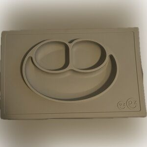 ezpz Tan Kids Placemat